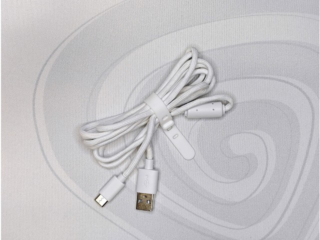 Genesis PARACORD USB CABLE WHITE Zircon XIII